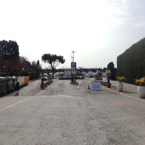 area sosta camper Peschiera del Garda